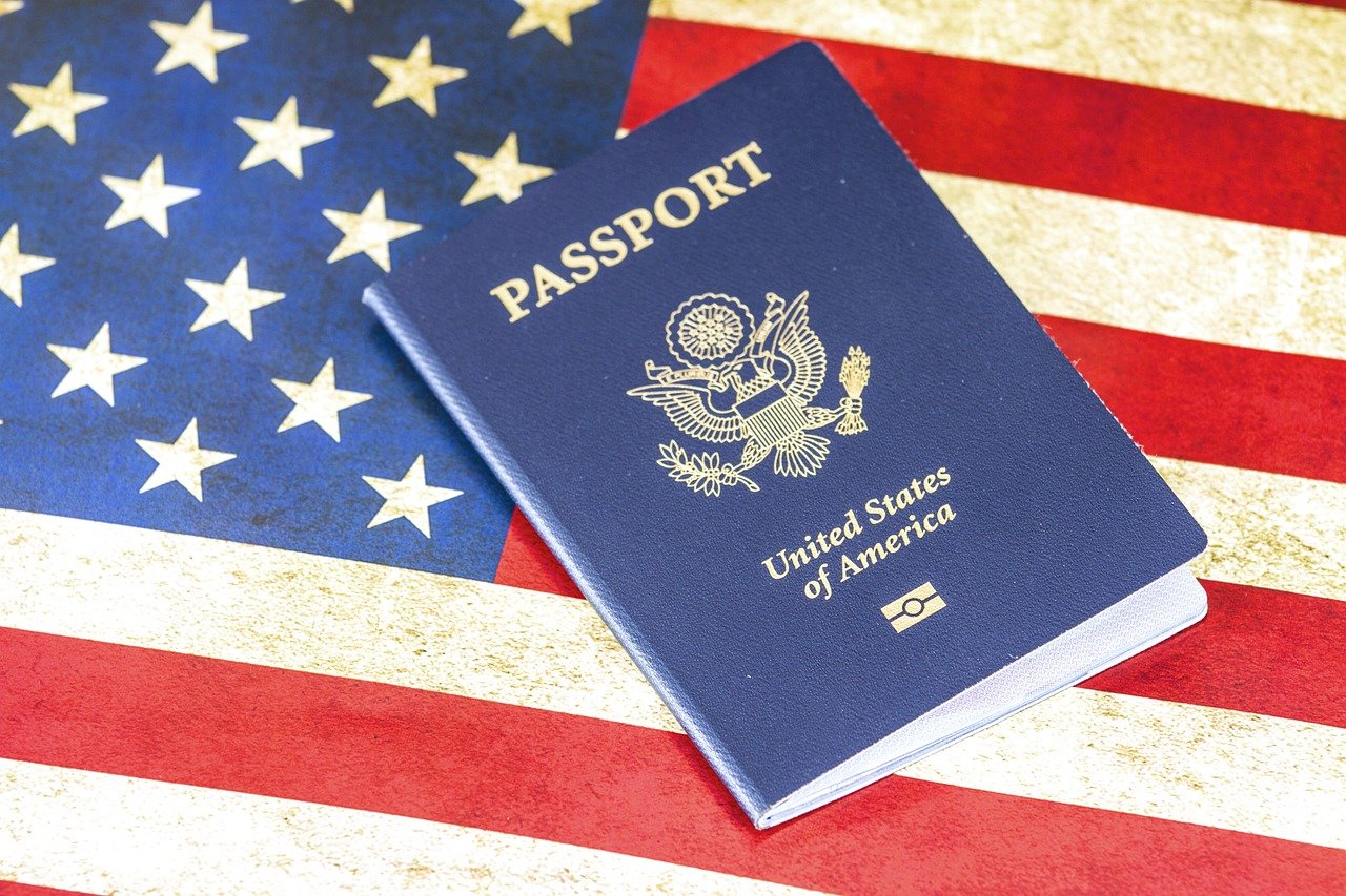 Rajkotupdates.news: America Granted Work Permits for Indian Spouses of H-1B Visa Holders